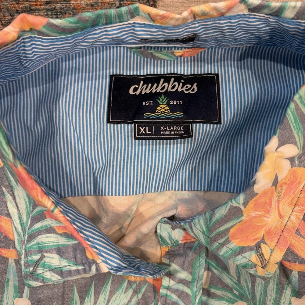 chubbies Men's 'Life In Paradise' Friday Shirt Floral Resort Wear Sz XL